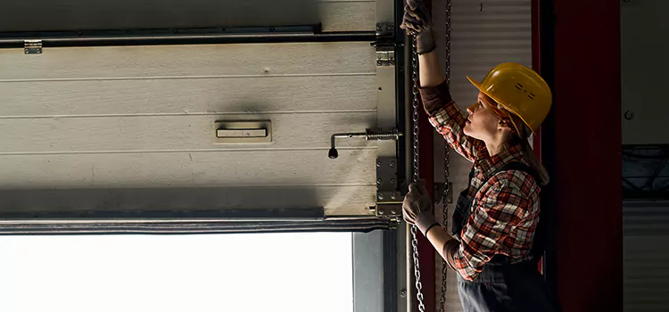 Addressing Common Garage Door Stoppage Issues in Pickerington, OH